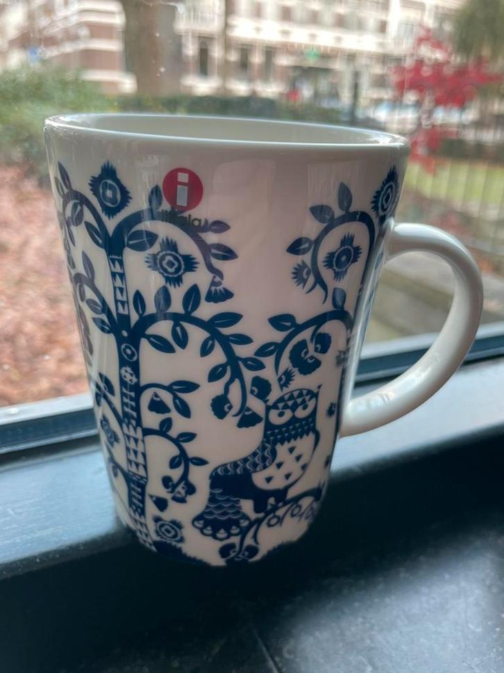 Iittala Taika beker / mok 0,4L nachtblauw, Huis en Inrichting, Keuken | Servies, Zo goed als nieuw, Kop(pen) en/of Schotel(s)