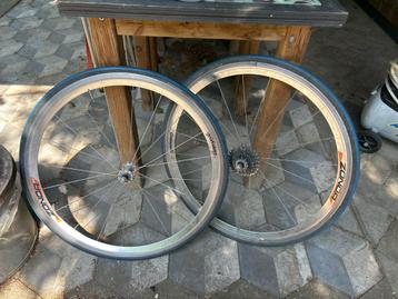 Campagnolo Zonda wielset – met Campagnolo naven & Vittoria b beschikbaar voor biedingen
