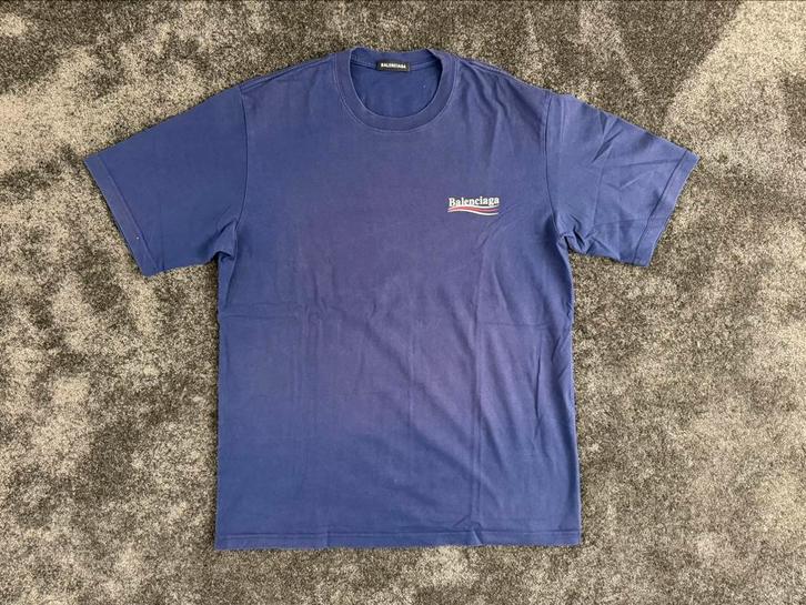 Balenciaga Political Shirt Blauw| Maat L| Topkwaliteit, Kleding | Heren, T-shirts, Zo goed als nieuw, Maat 52/54 (L), Blauw, Ophalen of Verzenden