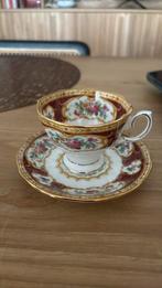 Royal albert lady hamilton kop en schotel, Antiek en Kunst, Antiek | Servies los, Ophalen of Verzenden