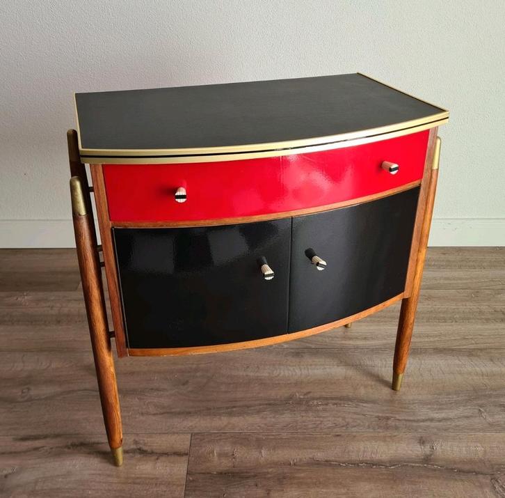 Vintage ladekast kast retro wandkast kastje deens design, Huis en Inrichting, Kasten | Dressoirs, Zo goed als nieuw, 25 tot 50 cm