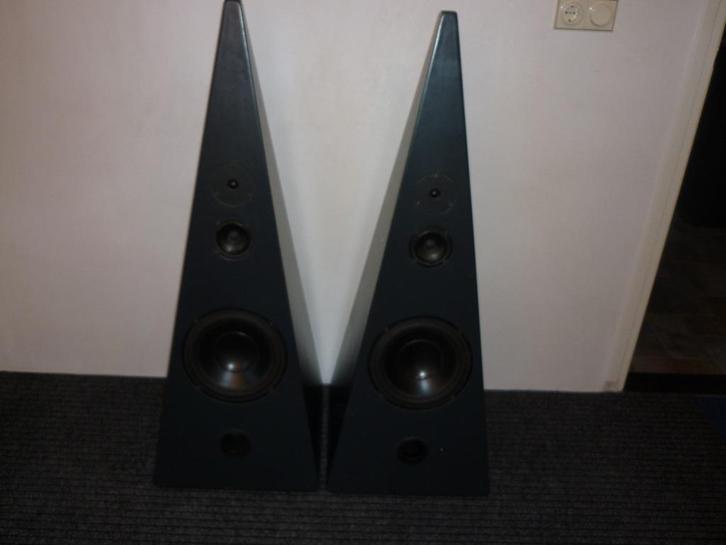 Te koop vifa delta speakers., Audio, Tv en Foto, Luidsprekers, Zo goed als nieuw, Front, Rear of Stereo speakers, 120 watt of meer