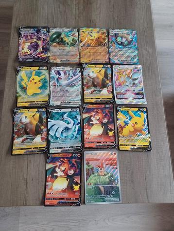 Verzameling grote pokemon kaarten  beschikbaar voor biedingen