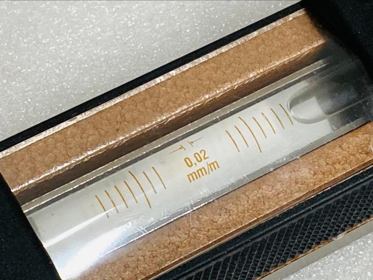 Machinewaterpas Stiefelmayer 0.02 mm per meter, Doe-het-zelf en Verbouw, Gereedschap | Freesmachines, Zo goed als nieuw, Elektrisch