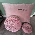 Kussens roze kussen sier rond zitkussen of lig kussen groot, Huis en Inrichting, Woonaccessoires | Kussens, Ophalen of Verzenden