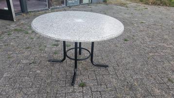 Terras tafels 120 cm  beschikbaar voor biedingen