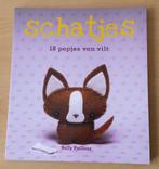 Schatjes - 18 Popjes van Vilt - Nelly Pailloux - 2010, Gebruikt, Boek of Patroon, Ophalen of Verzenden, Nvt
