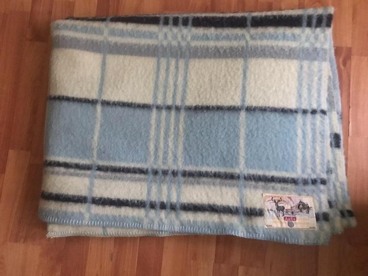 AaBee deken, Huis en Inrichting, Woonaccessoires | Plaids en Woondekens, Zo goed als nieuw, Ophalen of Verzenden