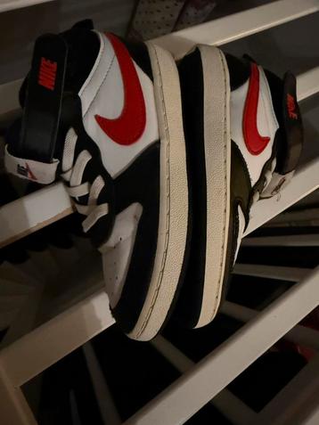 Nike kinderschoen beschikbaar voor biedingen