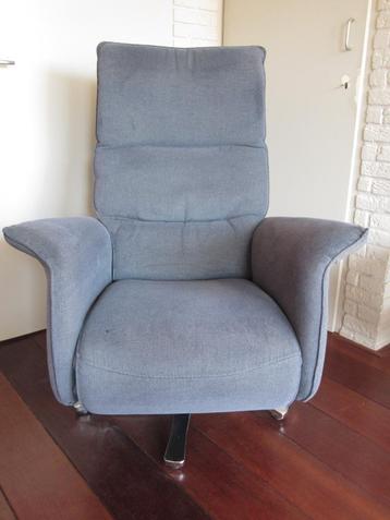 Relaxfauteuil verstelbaar  beschikbaar voor biedingen