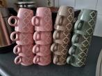 Koffie kopjes roze taupe groen kleuren., Huis en Inrichting, Keuken | Servies, Ophalen of Verzenden, Overige stijlen, Kop(pen) en/of Schotel(s)