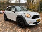 Mini Countryman 1.6 ONE 2011 Wit, Auto's, Mini, Voorwielaandrijving, Zwart, 4 stoelen, 98 pk