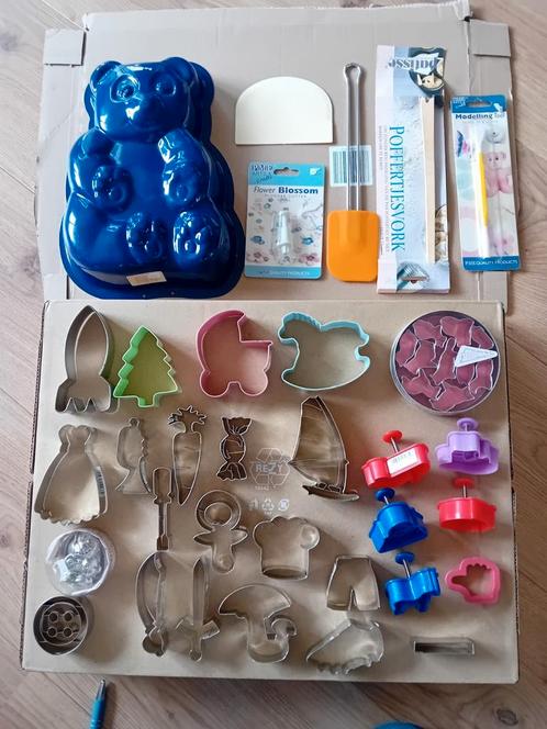 nieuwe bakspullen, Hobby en Vrije tijd, Taarten en Cupcakes maken, Nieuw, Bakvorm, Ophalen of Verzenden