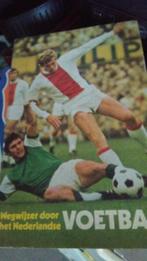 boek Wegwijzer door het Nederlandse voetbal door h molenaar, Ophalen of Verzenden, Gebruikt, Overige binnenlandse clubs, Boek of Tijdschrift