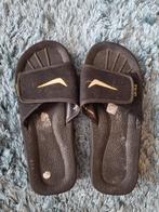 zwarte man / vrouwen slippers badslippers merk nike maat 40, Slippers, Zwart, Nike, Ophalen of Verzenden