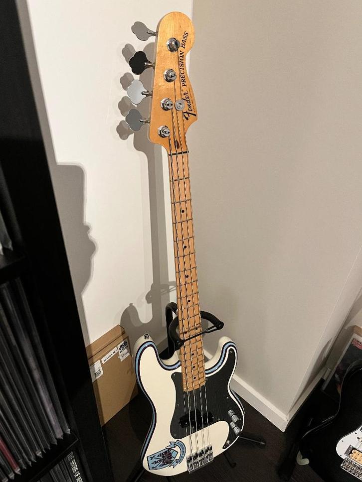 Fender Steve Harris Precision Bass in nieuwstaat, Muziek en Instrumenten, Snaarinstrumenten | Gitaren | Bas, Zo goed als nieuw