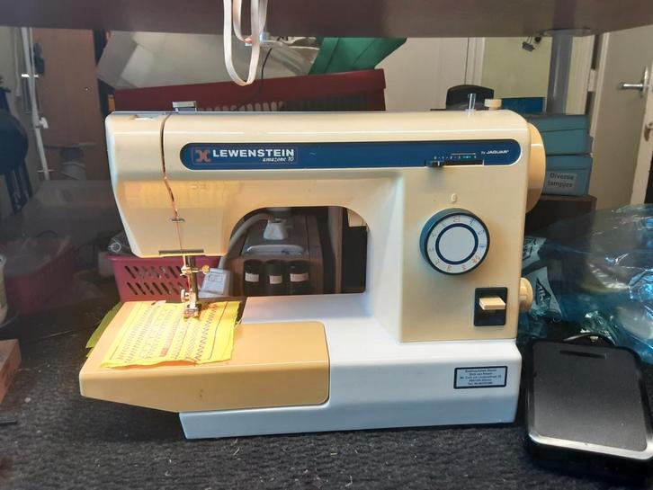 LEWENSTEIN AMAZONE 10 NAAIMACHINE, Hobby en Vrije tijd, Naaimachines en Toebehoren, Gebruikt, Naaimachine, Overige merken, Ophalen of Verzenden