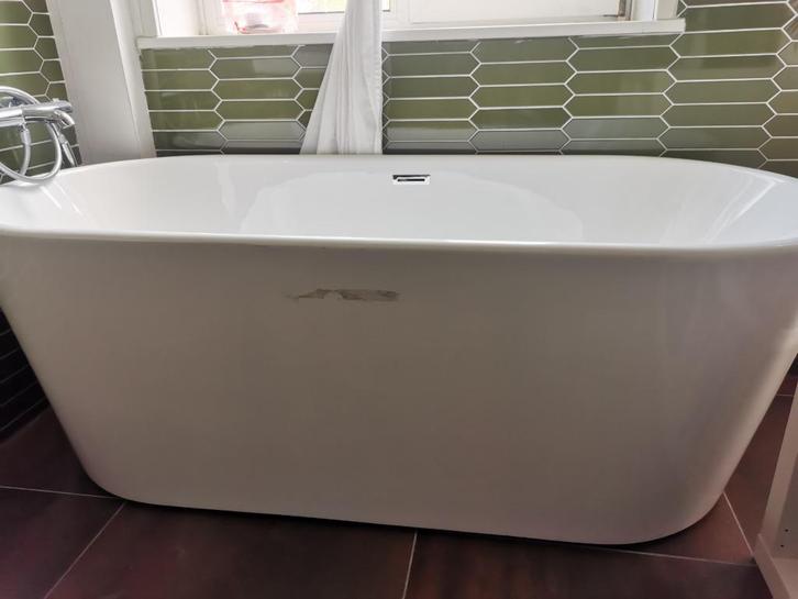 Wet Room Bathtub for Sale, Huis en Inrichting, Badkamer | Badkamermeubels, Nieuw, Overige typen, Minder dan 100 cm, 150 tot 200 cm
