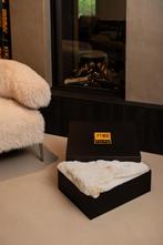 NIEUWE harige FAUTEUIL ARMSTOEL champagne onderstel actie, Ophalen, Pietseweg 13A Oud Gastel, Info@ptmd.nl, Nieuw