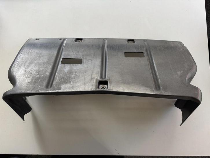 993.119.129.04 motor bodemplaat, Auto-onderdelen, Carrosserie en Plaatwerk, Gebruikt, Ophalen of Verzenden