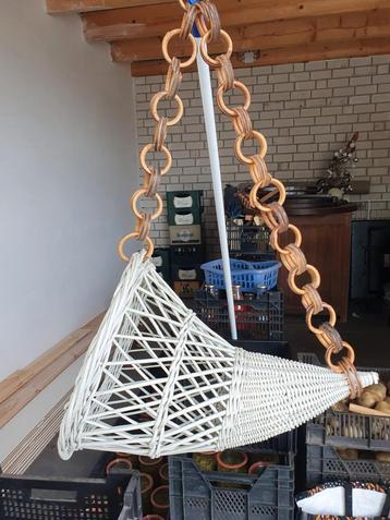 Decoratieve hoorn. beschikbaar voor biedingen