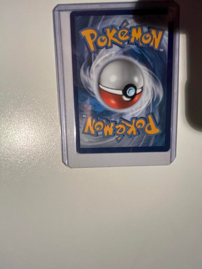 Zeldzame Gouden Eternatus V Pokemon Kaart, Ophalen of Verzenden, Zo goed als nieuw, Losse kaart, Foil
