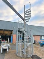 Stalen wenteltrap gegalv hoog 5,4mtr nob168, Doe-het-zelf en Verbouw, Ladders en Trappen, Ophalen of Verzenden, Zo goed als nieuw