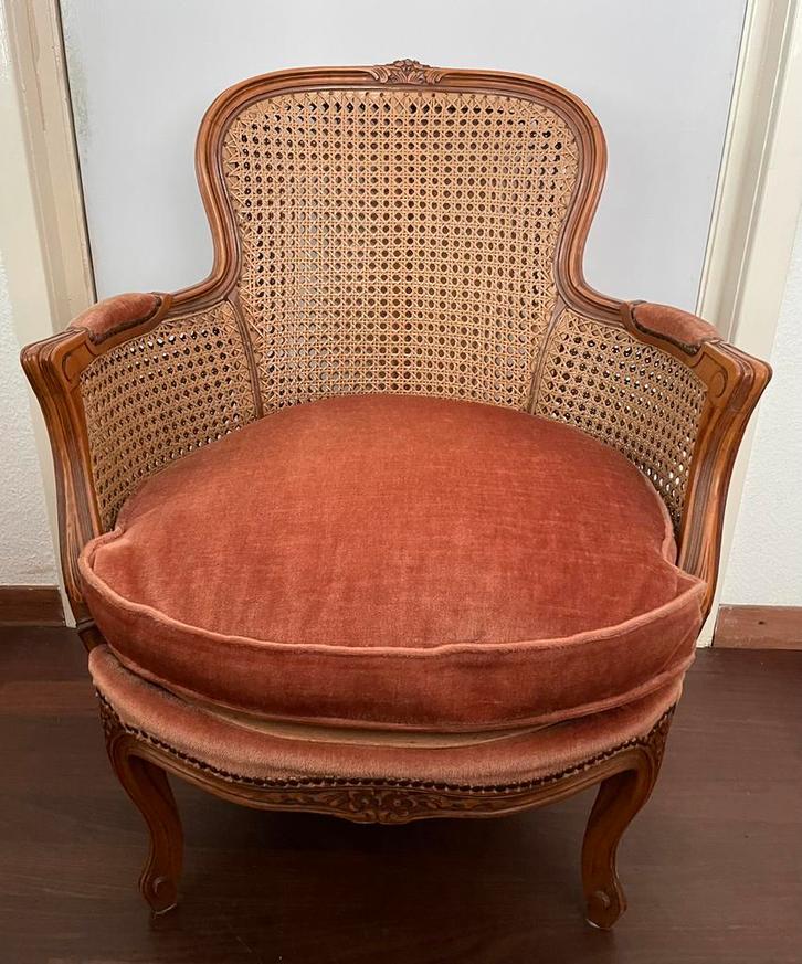 Charmante Louis XV stijl dames fauteuil, Antiek en Kunst, Antiek | Meubels | Stoelen en Banken, Ophalen