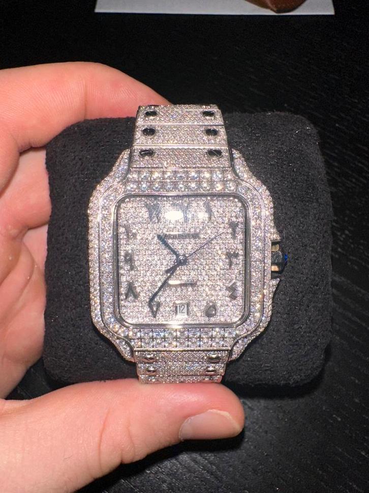 Cartier Santos Moissanite Horloge – Volledig Iced Out, Sieraden, Tassen en Uiterlijk, Horloges | Dames, Zo goed als nieuw, Overige merken