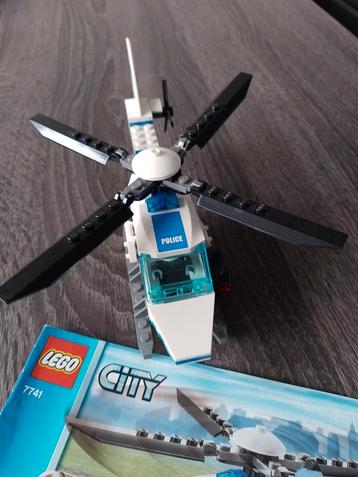 Lego city nr 7741 met boekje beschikbaar voor biedingen