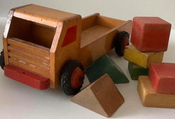 VRACHTAUTO. Merk: NOOITGEDAGT. VINTAGE. 3 stuks., Antiek en Kunst, Antiek | Speelgoed, Ophalen of Verzenden