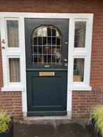 Voordeur jaren dertig met origineel glas in lood. Tweedelig., Gebruikt, 80 tot 100 cm, Ophalen of Verzenden, Buitendeur