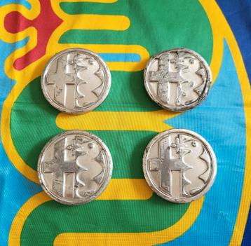 Originele set Stilauto naafkapjes Alfa Romeo 105 serie etc. beschikbaar voor biedingen