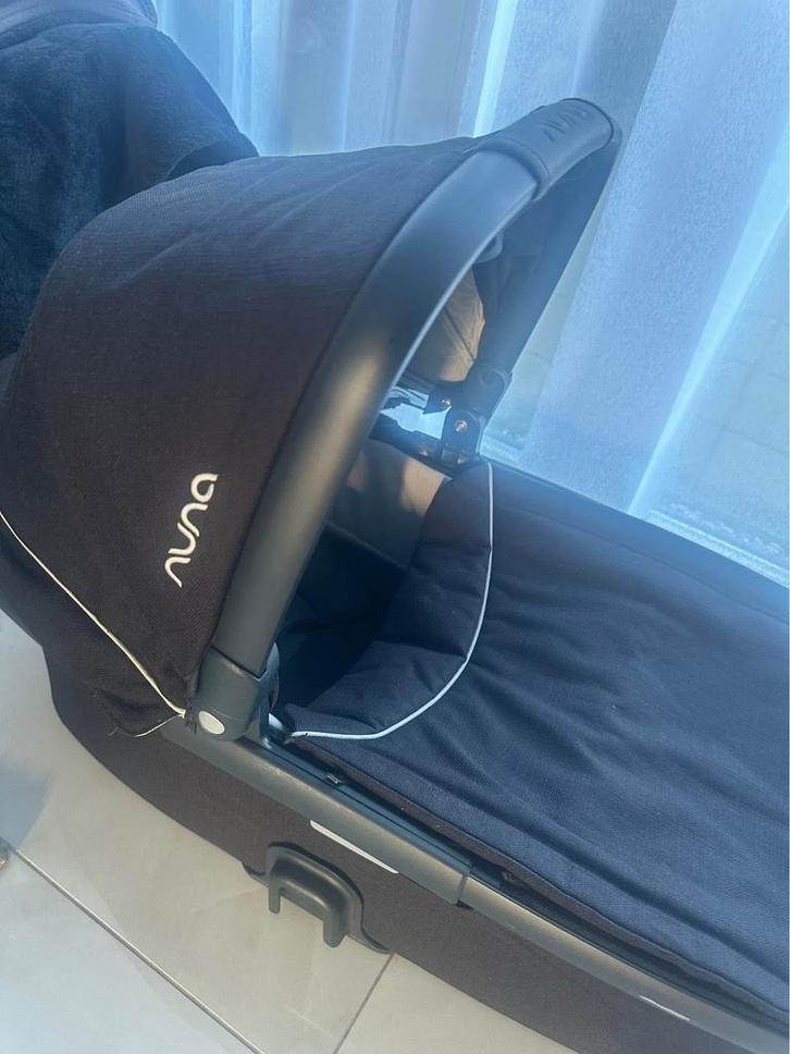 Reiswieg van Nuna demi grow, Kinderen en Baby's, Kinderwagens en Combinaties, Zo goed als nieuw, Combiwagen, Overige merken, Met reiswieg