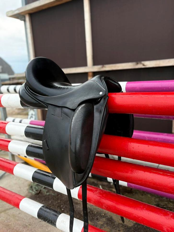 Custom icon flight, Dieren en Toebehoren, Paarden en Pony's | Zadels, Gebruikt, Dressuur, Ophalen of Verzenden