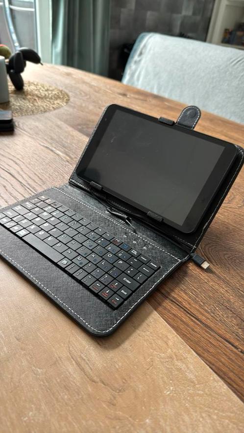 Andriod Ipad + toetsenbord etc nieuw, Computers en Software, Android Tablets, Nieuw, Wi-Fi en Mobiel internet, 8 inch, 16 GB, Uitbreidbaar geheugen