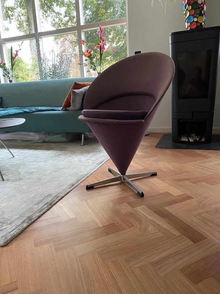 Panton Cone Chair, Huis en Inrichting, Stoelen, Gebruikt, Twee, Metaal, Stof, Overige kleuren, Ophalen