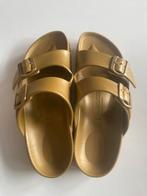 Gouden Birkenstock slippers maat 38, Ophalen of Verzenden, Gedragen, Overige kleuren, Slippers