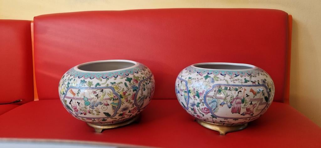 2 chinese potten, Ophalen