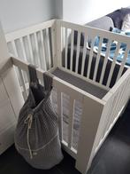 Witte houten Kidsmill box met kleed en zak van Koeka, Kinderen en Baby's, Ophalen, Zo goed als nieuw, Vierkant, In hoogte verstelbaar