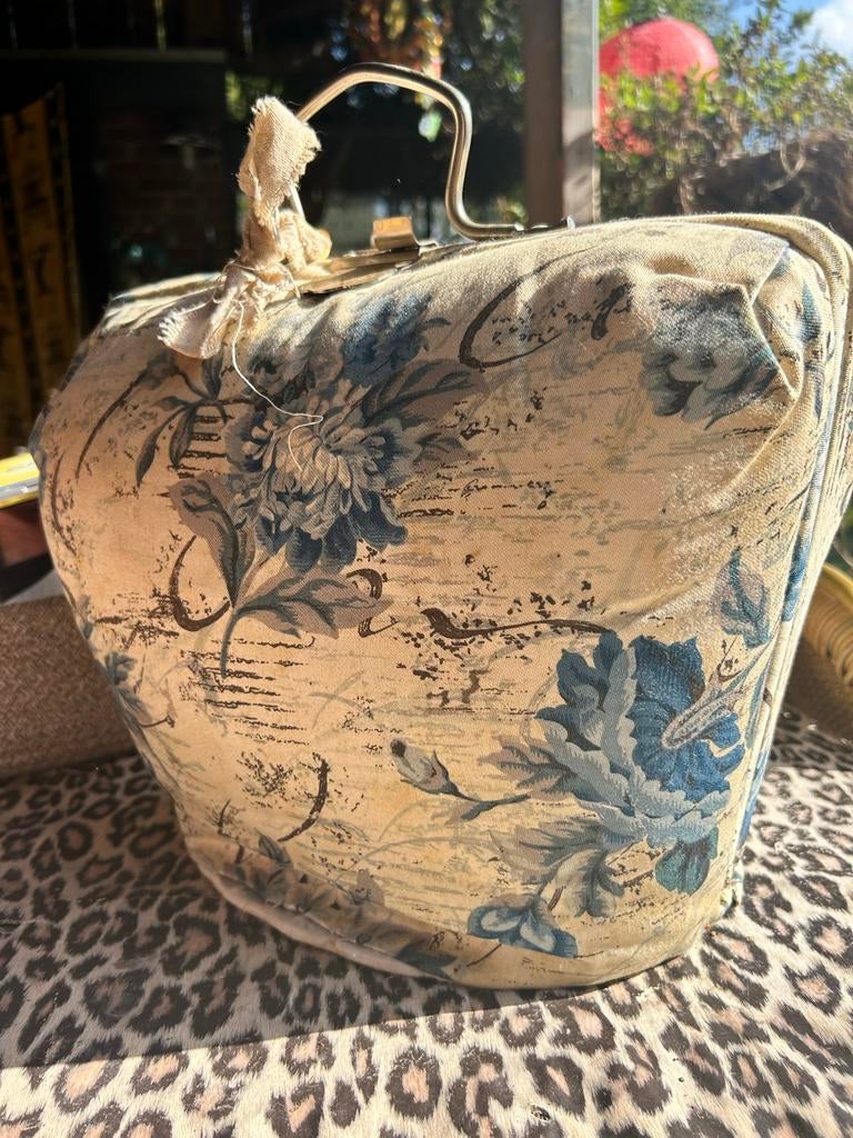 Vintage Theemuts met Bloemenprint - Houdt Thee Warm, Ophalen of Verzenden