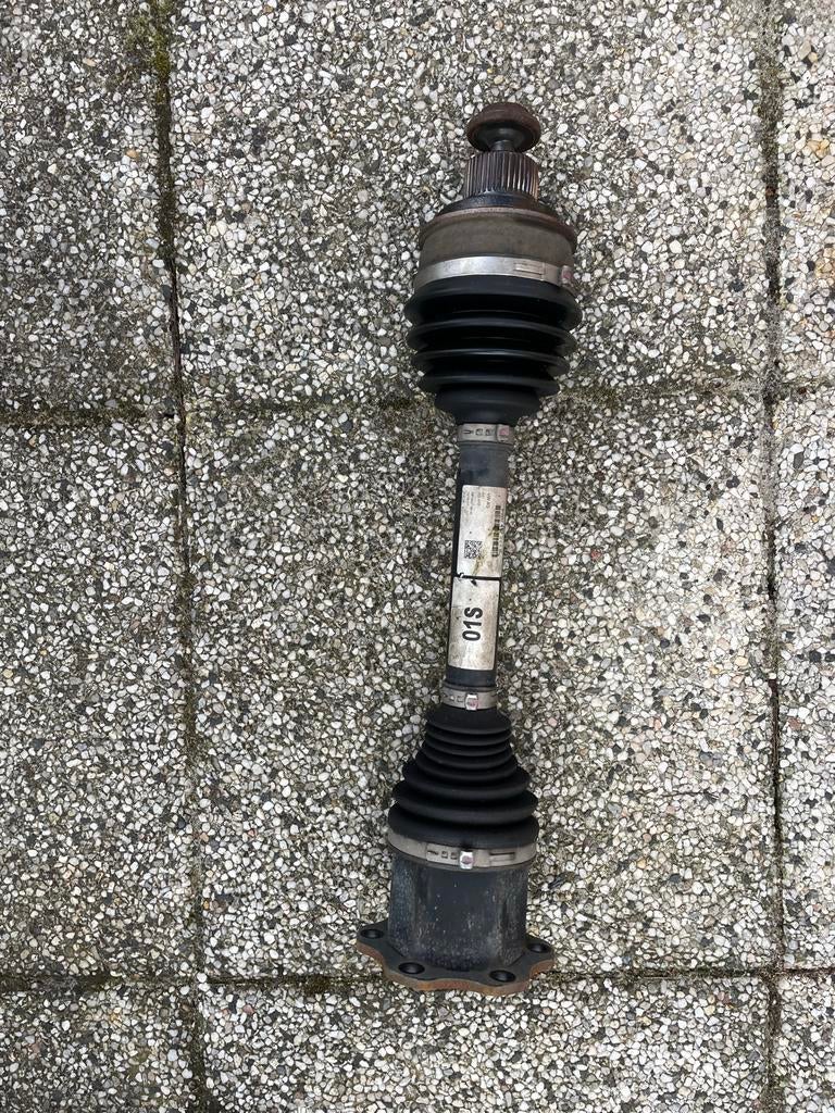 Audi A4 (2016) Aandrijfas - Origineel VW AG Onderdeel, Ophalen, Gebruikt