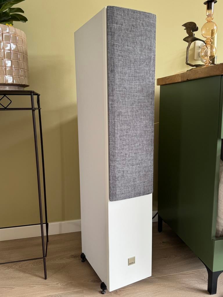 Dali opticon 6 mk2 - set van 2, Zo goed als nieuw, 120 watt of meer, Front, Rear of Stereo speakers, Ophalen