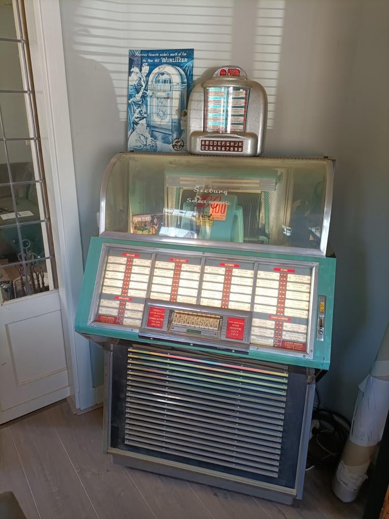 Werkende Seeburg M100B Jukebox - Vintage Geluidservaring, Verzamelen, Automaten | Jukeboxen, Gebruikt, 1950 tot 1960, Seeburg
