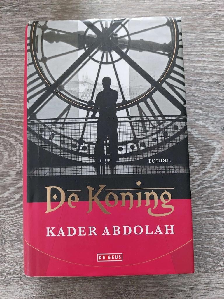 Kader Abdolah - De Koning (hardcover), Boeken, Romans, Ophalen of Verzenden, Zo goed als nieuw, Kader Abdolah