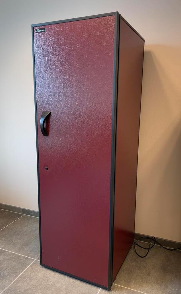 Wijnklimaatkast, Witgoed en Apparatuur, Koelkasten en IJskasten, Zo goed als nieuw, Zonder vriesvak, 200 liter of meer, 160 cm of meer