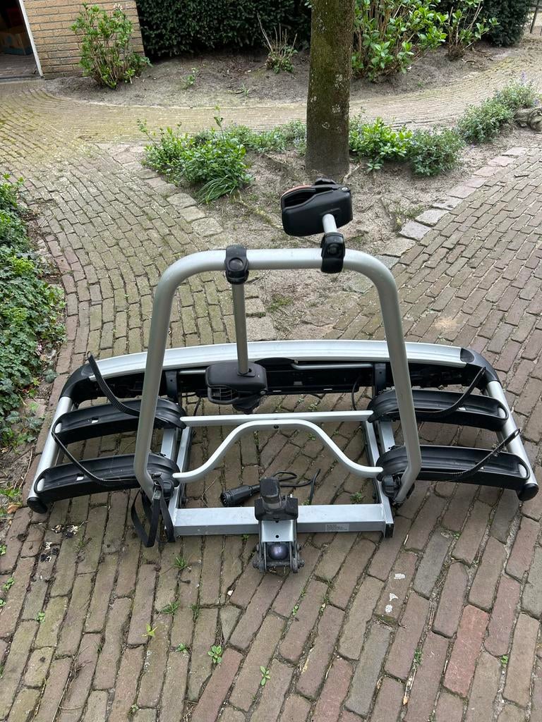 Originele Volvo fietsendrager voor 2 elektrische fietsen, Ophalen, Gebruikt, 2 fietsen, Trekhaakdrager