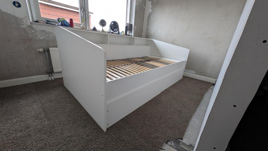 Wit bedframe met lattenbodem en opbergruimte, Ophalen, Gebruikt, Eenpersoons, Wit