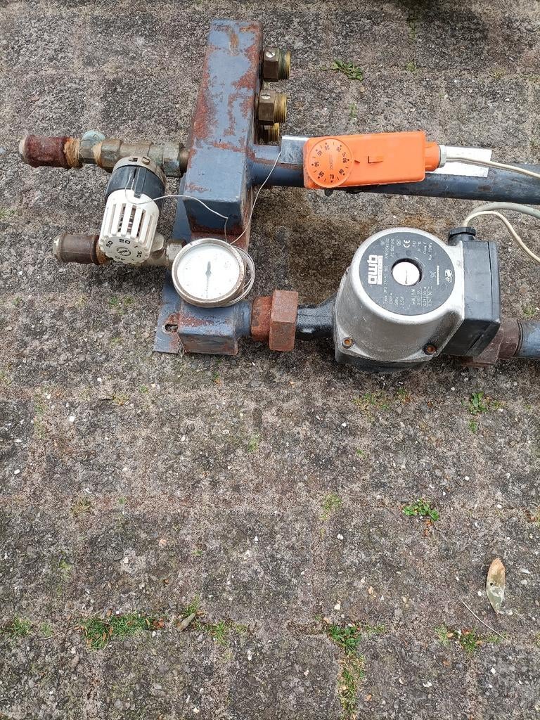 Vloerverwarmingsverdeler ; verdeler vloerverwarming, Ophalen, Minder dan 60 cm, Overige typen, Minder dan 30 cm