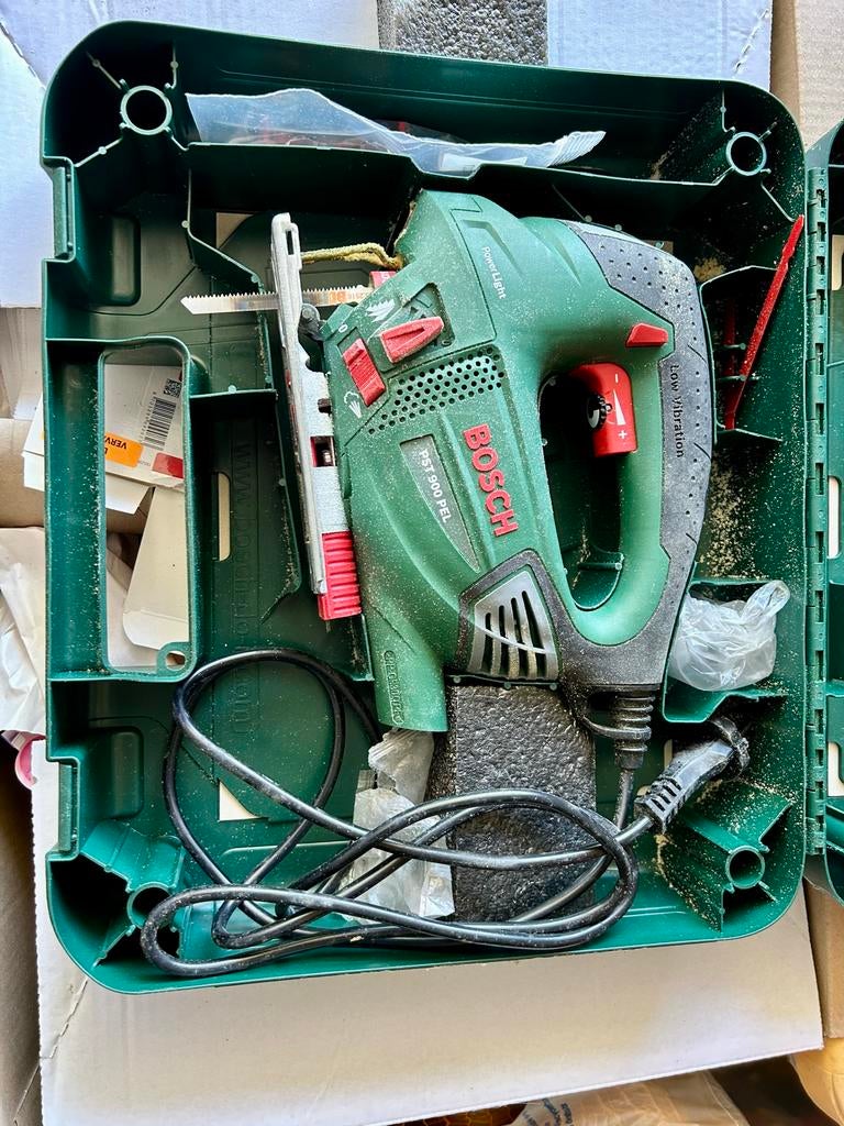 Bosch PST 900 PEL Decoupeerzaag met Koffer, Gebruikt, 600 tot 1200 watt, Ophalen of Verzenden, Decoupeerzaag